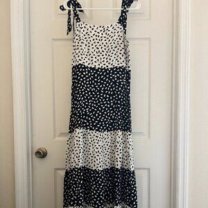 Black and white spotted dress in size small